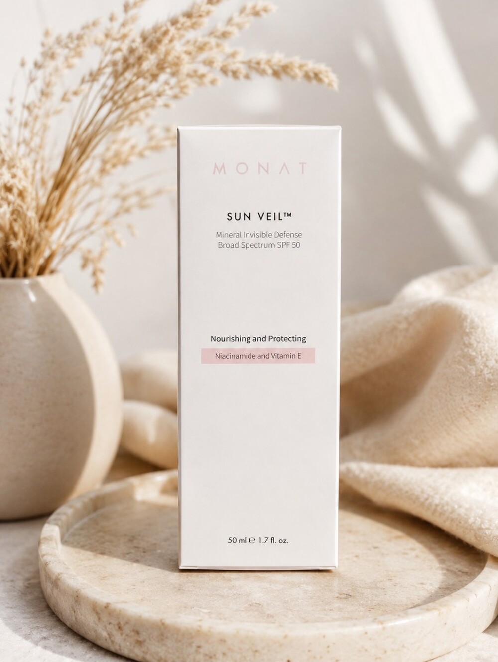 Monat Sun Veil Mineral Invisible Defense